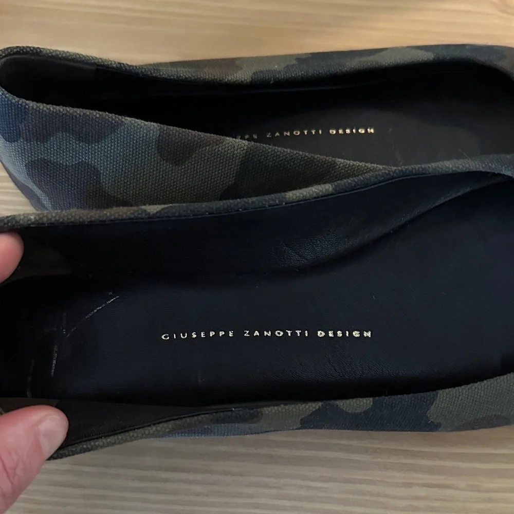 Giuseppe Zanotti Camouflage Skull Flats - Picture 5 of 5